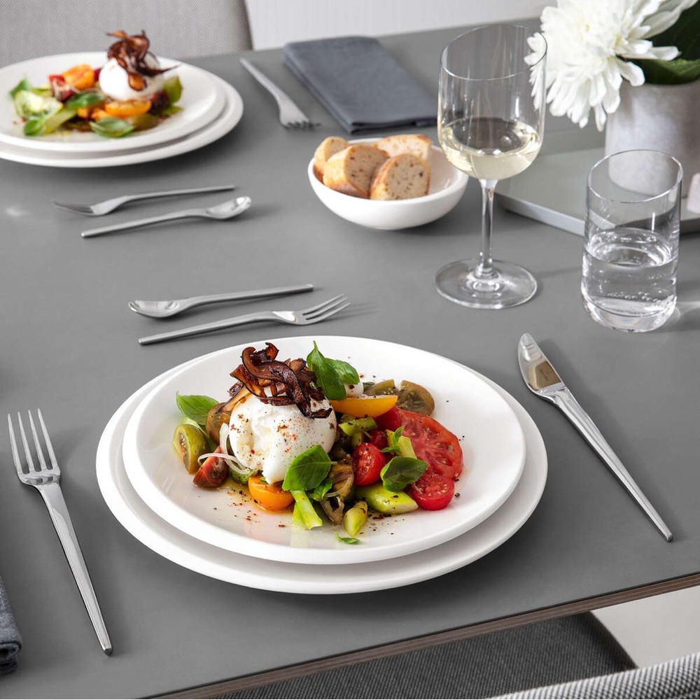 🌙 B23- Villeroy & Boch (2) White Dinner Plates